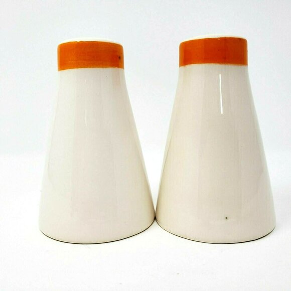 Salt and Pepper Shakers White Background  Apple Japan 3.25 in - Picture 2 of 4